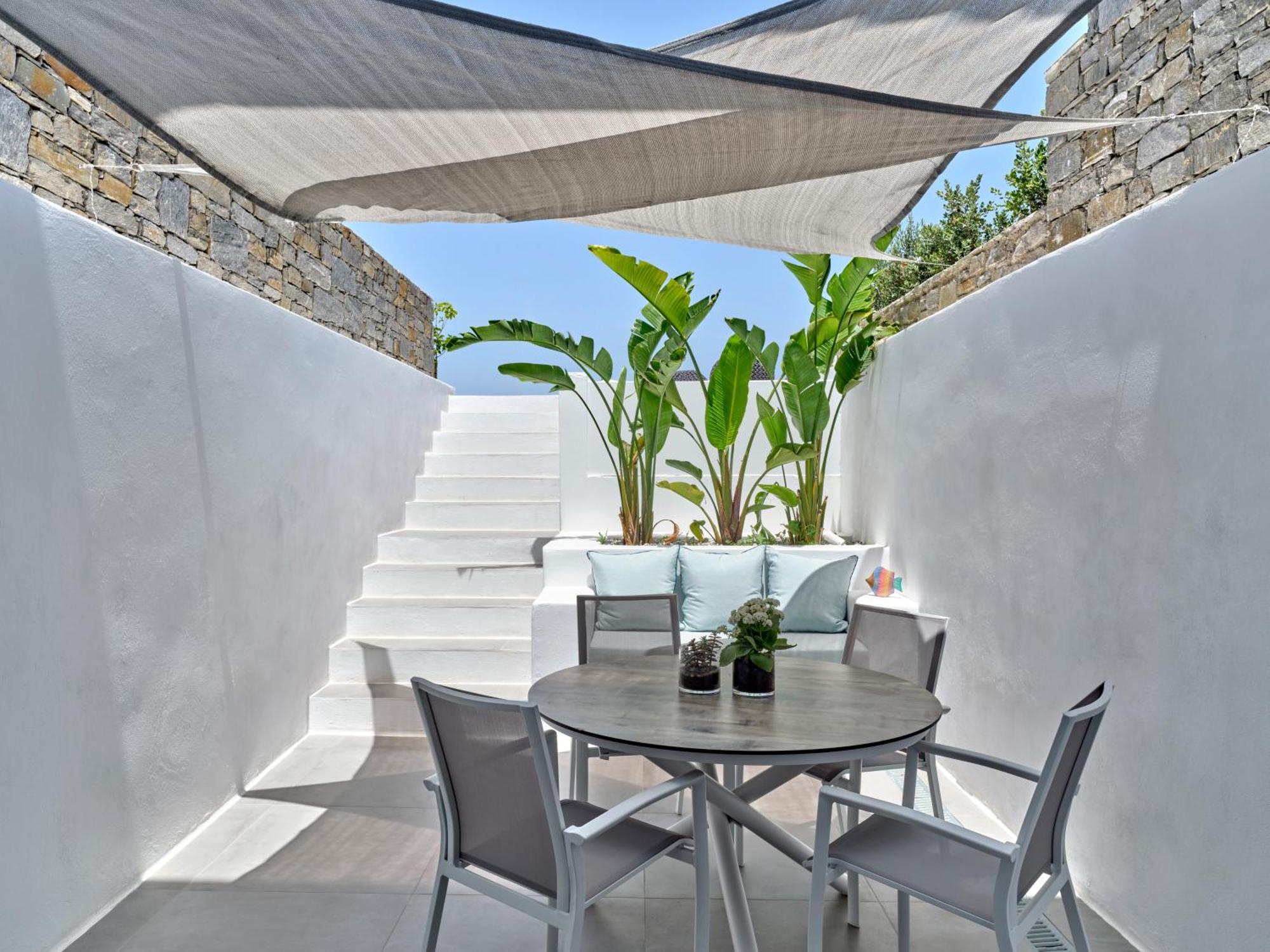 Blue Mare Villas Páros Exterior foto