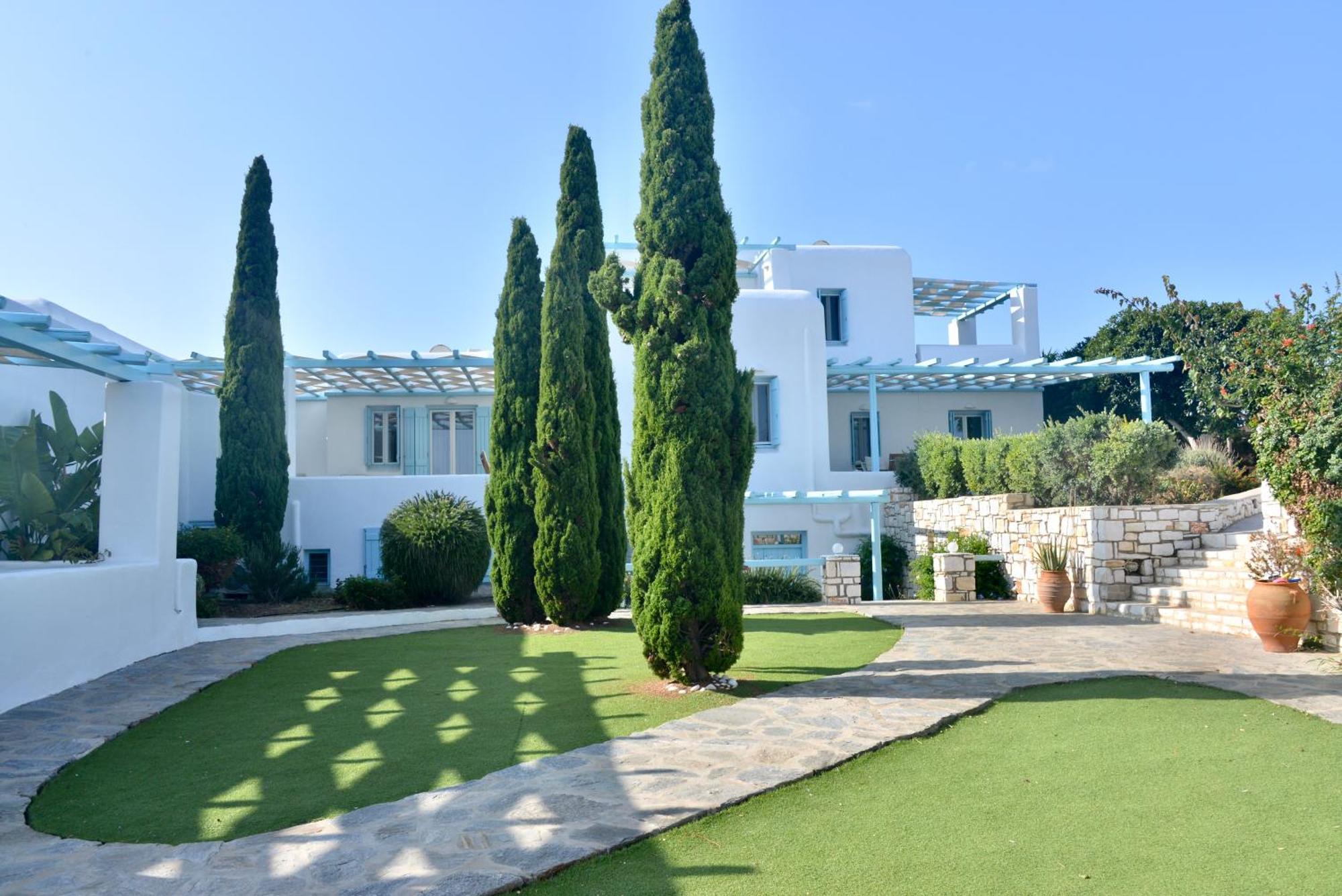Blue Mare Villas Páros Exterior foto